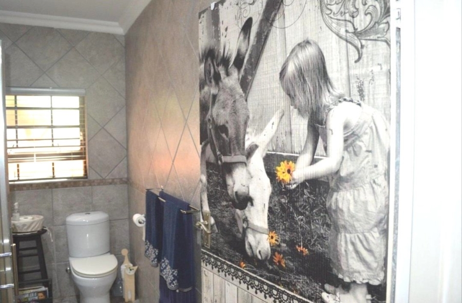 3 Bedroom Property for Sale in Wilkoppies North West